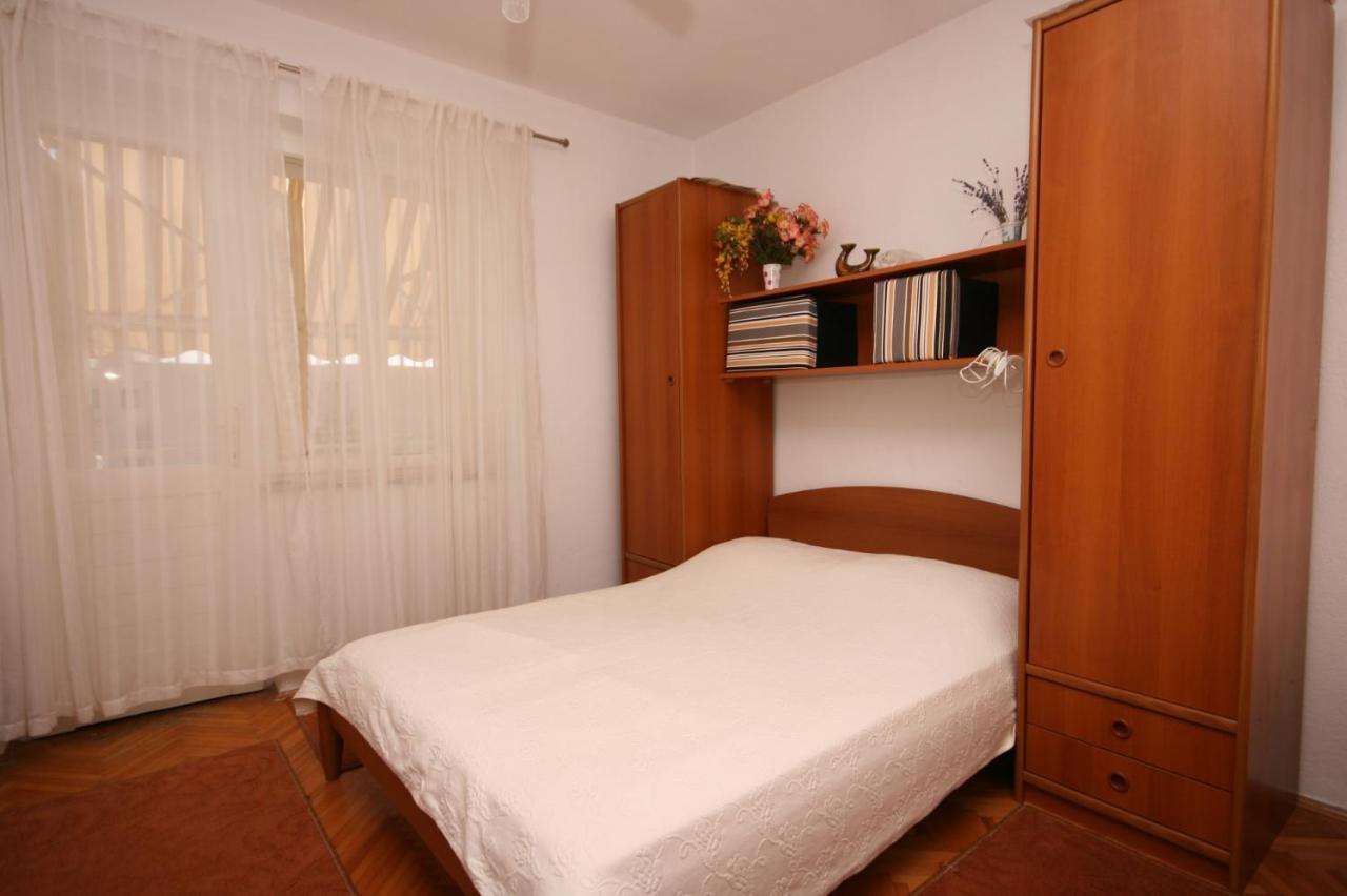 Apartments By The Sea Podgora, Makarska - 2615 Buitenkant foto